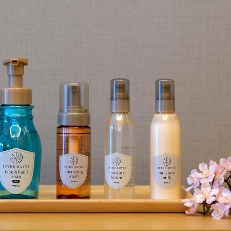 Cherry Blooming Tokyo- All Suite Boutique Hotel 东京伊樱里-中央区全套房艺术酒店 Extérieur photo