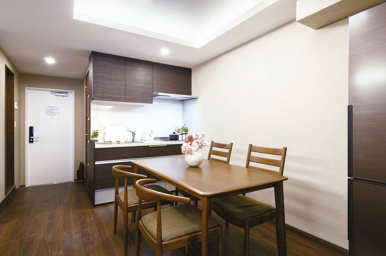 Cherry Blooming Tokyo- All Suite Boutique Hotel 东京伊樱里-中央区全套房艺术酒店 Extérieur photo